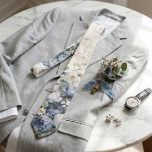 Corbata Floral de Flor Silvestre Azul Polvoriento Boda de 