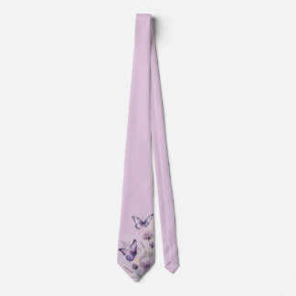 Corbata floral de lavanda y mariposa