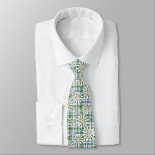 Corbata Flores blancas de manzanilla sobre un cuadro verde