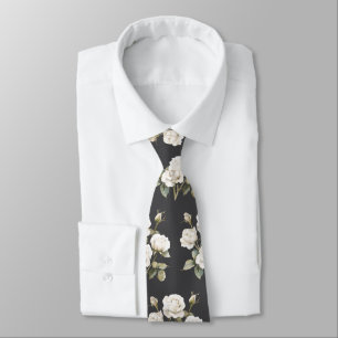 Corbata Flores blancas en un hombre bien vestido