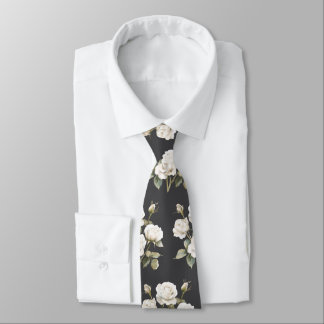 Corbata Flores blancas en un hombre bien vestido