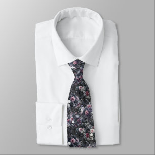 Corbata Flores húmedas góticas, cráneos y cuervos