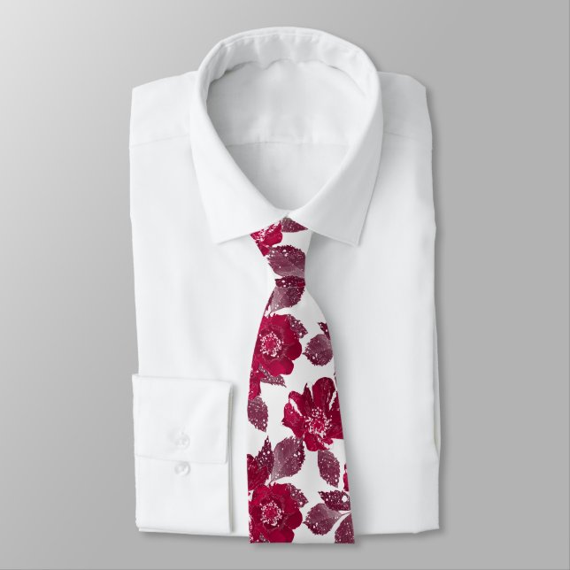 Corbata Flores rojas sobre blanco, acuarela. (Atado)