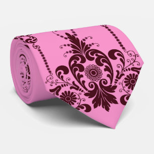 Corbata flores rosadas y estampado de volutas