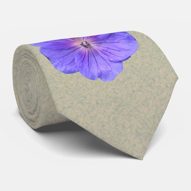 Corbata Foto azul brillante del geranio de la flor (Enrollado)