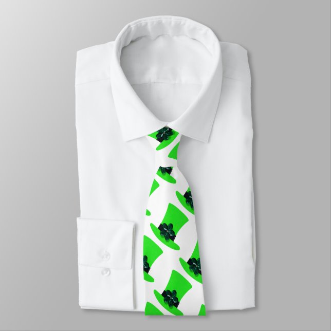 Corbata Gorra verde claro y flores verdes oscuras (Atado)