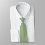Corbata Groom Groomsmen Iniciales Sage Green Boda<br><div class="desc">Una corbata elegante en verde sabio para el novio y sus padrinos. Escondido en la parte de atrás, puedes personalizar fácilmente las iniciales, así que no hay duda de quién es la corbata. El color y el tipo de letra de las iniciales, así como el color de la corbata, pueden...</div>