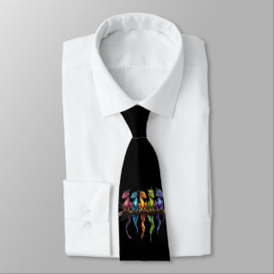 Corbata Grupo de arcoíris de dragones bebés sobre negro