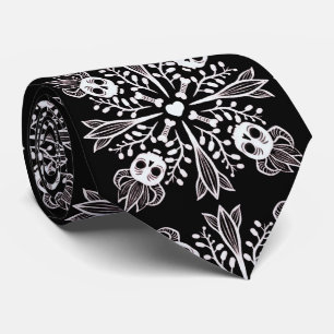 Corbata Halloween blanco y negro con cráneo divertido
