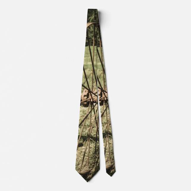Corbata Hay Rake Wheel Aged Neck Tie (Anverso)
