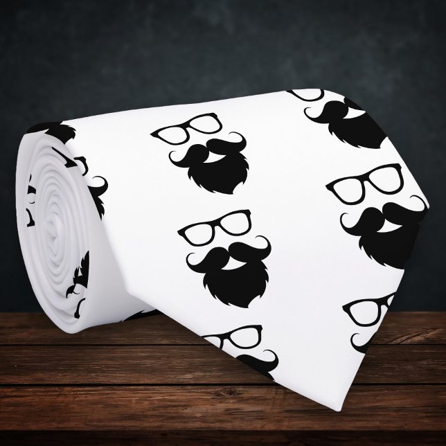 Corbata Hombre de barba divertida de crecimiento completo (Subido por el creador)