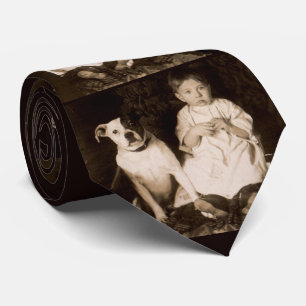 Corbata impresión RPPC de pitbull y bebé circa 1910 