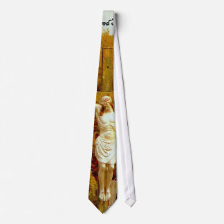 Corbata Jesús sangra