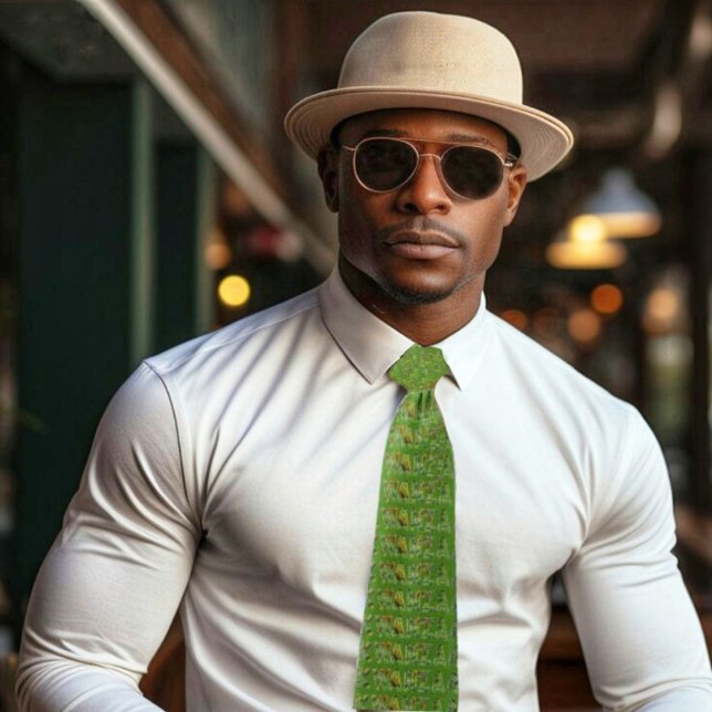 Corbata Kwanzaa-Múltiple (Dress for the holidays, in this Kwanzaa-Multi Neck Tie!)