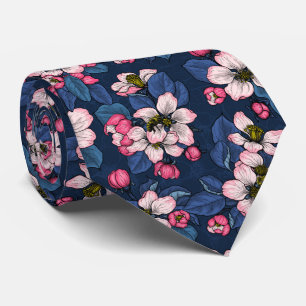 Corbata La floración de Apple en un azul oscuro