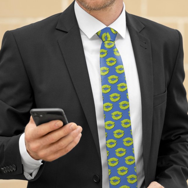 Corbata Labios besándose XOXO azules y verdes (Subido por el creador)