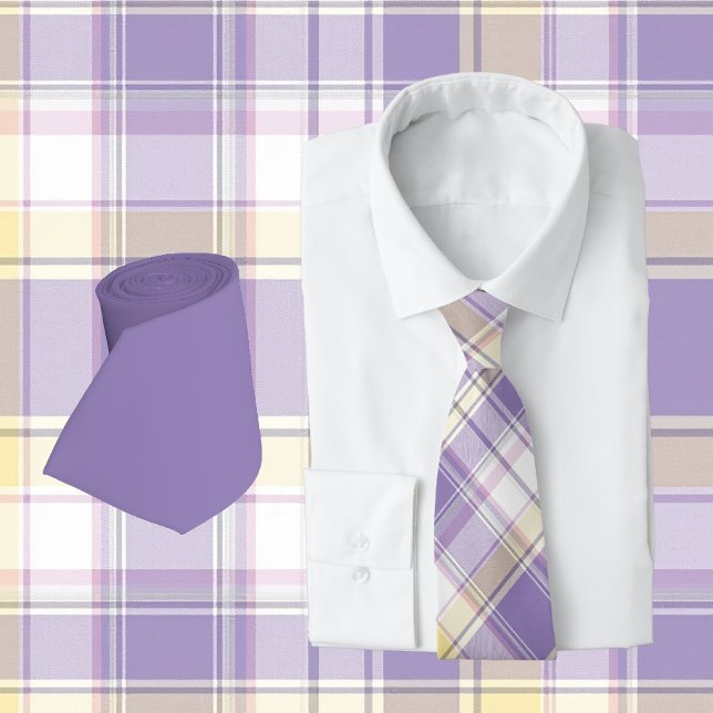 Corbata Lilac suave (Subido por el creador)