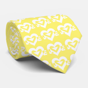 Corbata Logotipo de amor, traje amarillo y blanco