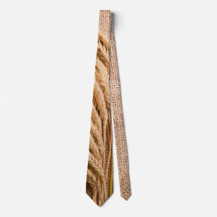 Corbata Los hombres se visten de trigo en burlap Sack Coun