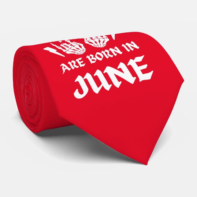 CORBATA LOS POLLOS MÁS FRÍOS NACEN EN JUNIO (Enrollado)