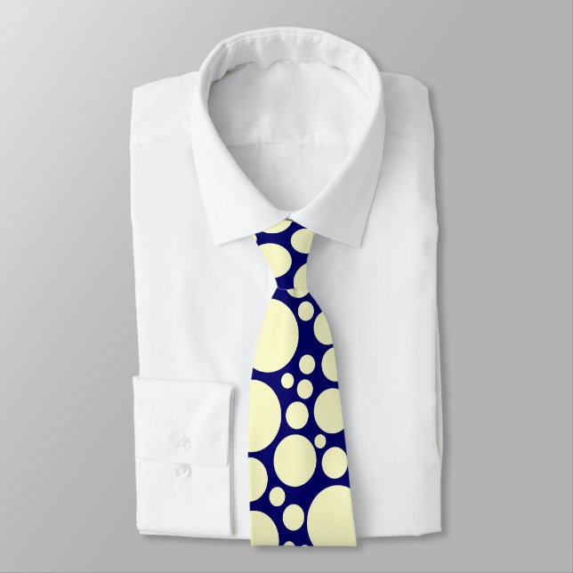 Corbata Lunares - Crema sobre azul oscuro (Atado)