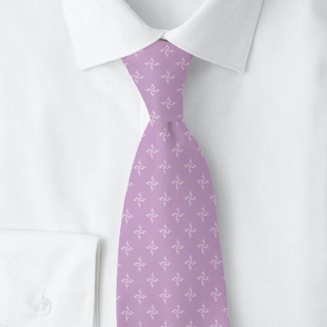 Corbata Madreselva Lila Polvorienta (Subido por el creador)