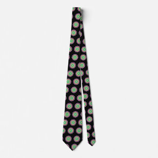 Corbata Mandala geométrica - sobre negro