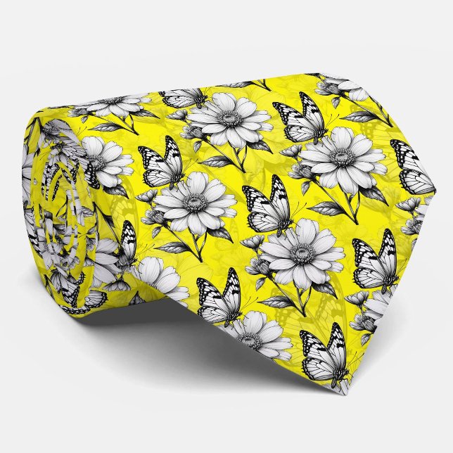 Corbata Mariposa En El Diseño Amarillo Del Patrón De Flor (Subido por el creador)