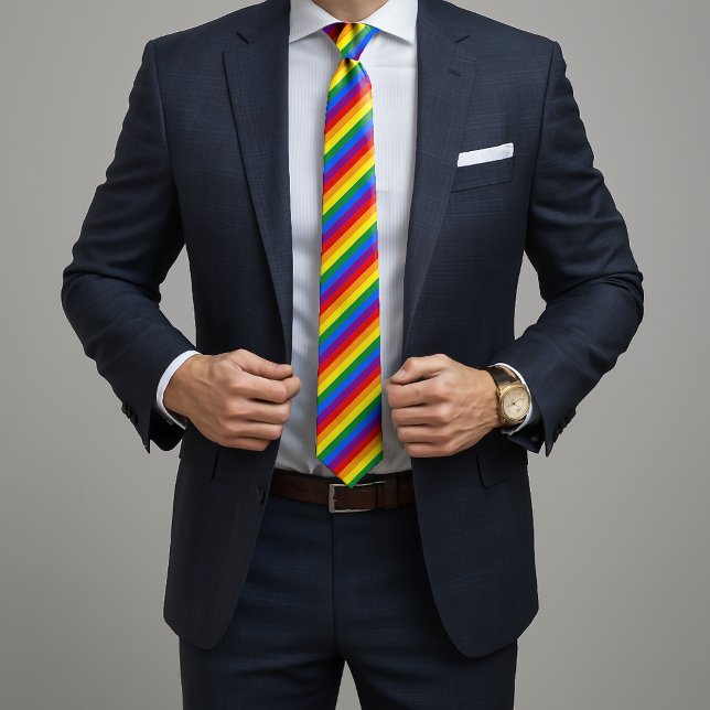 Corbata Más Orgullo Menos Prejuicio Mes del Orgullo LGBTQ (Subido por el creador)
