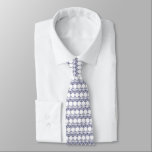 Corbata Menorah Navy Tie<br><div class="desc">Cartas hebreas de la Marina Menorah Tie Menorah Paleo - Menorah: Mem, Nun, Resh, Hey Mem - Chaos Mighty Blood Nun - Continuar Su Hijo Resh - Primer Comienzo Superior Hey - Mira Reveal Breath H4501 (Fuerte) מְ נֹ רָ ה מְ וֹ~ htmenraw menrâh men-o-o-menôrâh Feminine de H4500, en el...</div>