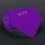 Corbata Monograma personalizable de alimentación púrpura<br><div class="desc">Cambie las iniciales en este moderno y brillante agarre monograma personalizable de poder púrpura. Hay lazos de cuello en muchos colores en nuestra tienda Zazzle.com/youbeaut.</div>