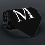 Corbata Monograma y marca de nombres personalizados<br><div class="desc">El Monograma y Regalo de Nombres Personalizados incluye un monograma y un nombre personalizados en el estilo clásico de tipo de letra serif. Perfecto como regalo del padre para papá,  regalos para los padrinos y para cualquier ocasión especial.</div>