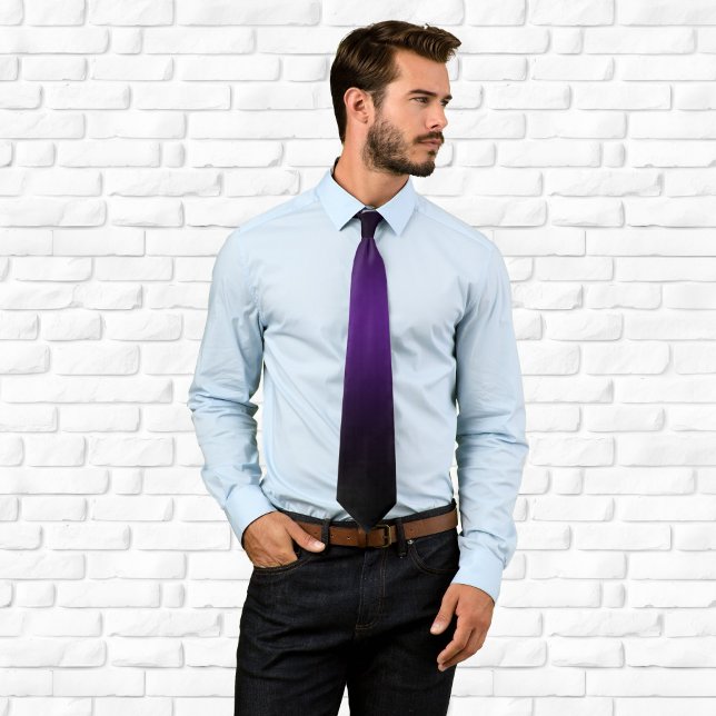 Corbata Morado Real y Ombre Negro Contemporáneo (Contemporary Royal Purple and Black Ombre Neck Tie)