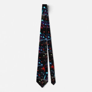 Corbata Muy Guay y formas coloridas