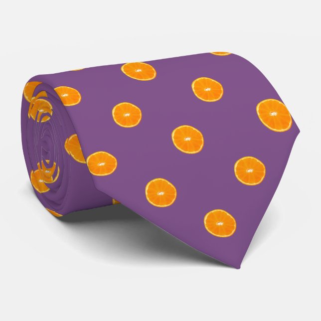 Corbata Naranja Slice en fondo morado (Enrollado)