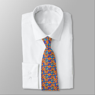 Corbata naranja y azul con patrón geométrico
