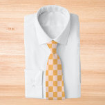 Corbata Naranja y tablero de cheques de seda sin blanquear<br><div class="desc">Naranja y tablero de cheques de seda sin blanquear</div>
