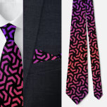 Corbata Necktie de patrón geométrico cútrico colorido<br><div class="desc">Necktie de patrón geométrico cútrico colorido.</div>