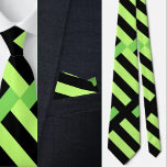 Corbata Necktie de patrón geométrico cútrico colorido<br><div class="desc">Necktie de patrón geométrico cútrico colorido.</div>