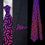 Corbata Necktie de patrón geométrico cútrico colorido<br><div class="desc">Necktie de patrón geométrico cútrico colorido.</div>