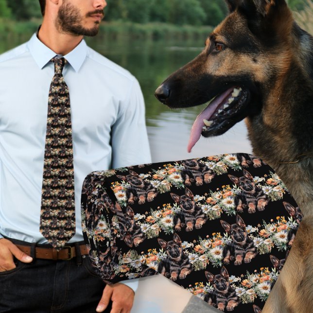 Corbata negra con estampado de perro pastor alemán (Subido por el creador)
