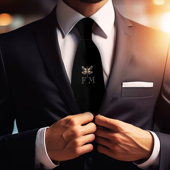 Corbata Negra con Monograma Elegante de Libélula (Subido por el creador)