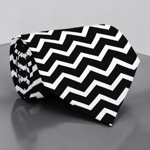 Corbata Negra y Blanca con Estampado en Zig Zag Pe