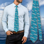 Corbata Novedad del pescador del patrón de peces de Marlin<br><div class="desc">Pescado de marlín azul con estampado de cuello para el pescador. color de agua azul bonito con un patrón de pez de allover. Un regalo perfecto para el hombre,  o mujer,  que busca trofeos de agua salada.</div>
