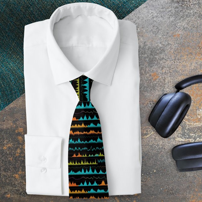 Corbata Ondas de Sonido Geniales de Audio Moderno (A stylish tie patterned with a colorful sound wave effect. Ideal for sound engineers and musicians)