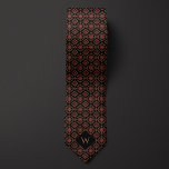 Corbata Ornate Burgundy & Black Monograma<br><div class="desc">Corbata de monograma negro y borgoña lista para la personalización. Diseño único y elegante ideal para los negocios,  regalos del Día del Padre u otras ocasiones especiales para los hombres en tu vida. No olvide comprobar los calcetines a juego que presentan el mismo diseño.</div>