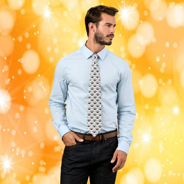 Corbata Patrón Art Decó Ventiladores Negros Fondo Blanco (A cool tie with a black and white art deco pattern)