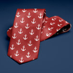 Corbata Patrón de anclas rojas<br><div class="desc">Diseño náutico elegante,  perfecto para los días de fiesta en la oficina o los fines de semana en la playa.</div>