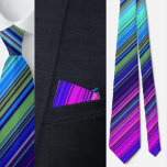 Corbata Patrón de bandas de corte coloridas<br><div class="desc">Colorida corbata del cuello del patrón de bandas cortas.</div>