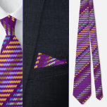 Corbata Patrón de bandas de corte coloridas<br><div class="desc">Colorida corbata del cuello del patrón de bandas cortas.</div>
